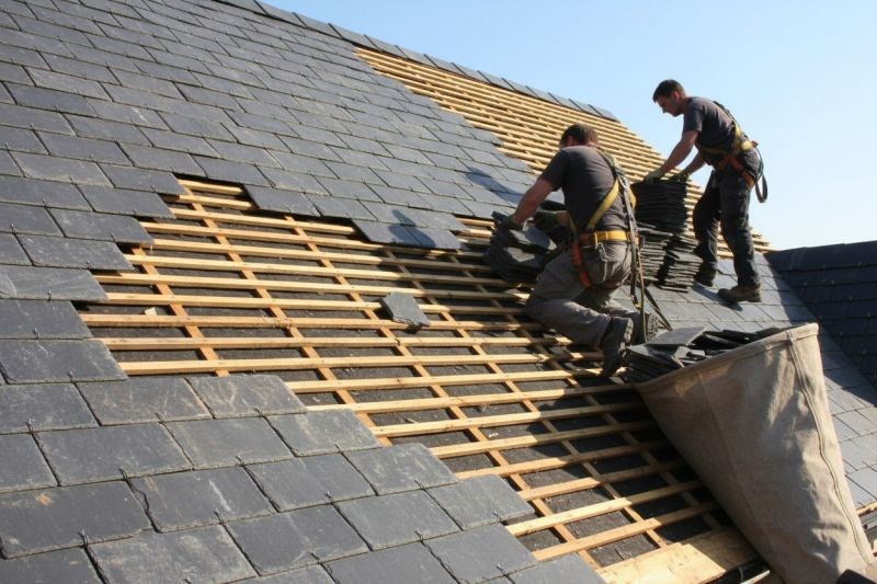 Benefits Of Natural Slate Roof Replacement For Historic And Luxury Homes